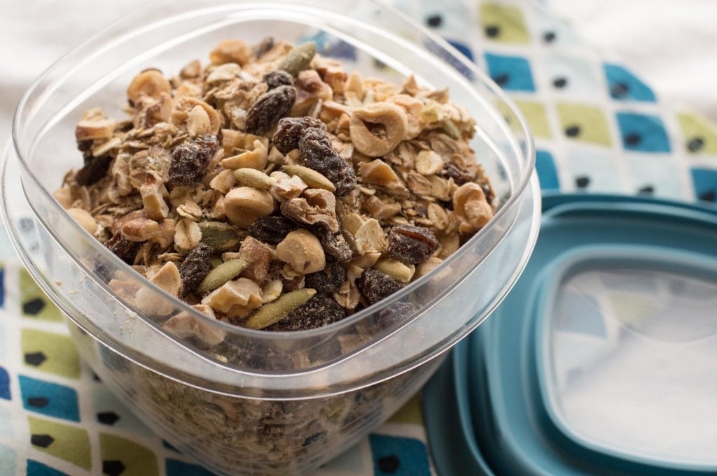 multi-grain muesli with nuts and raisins