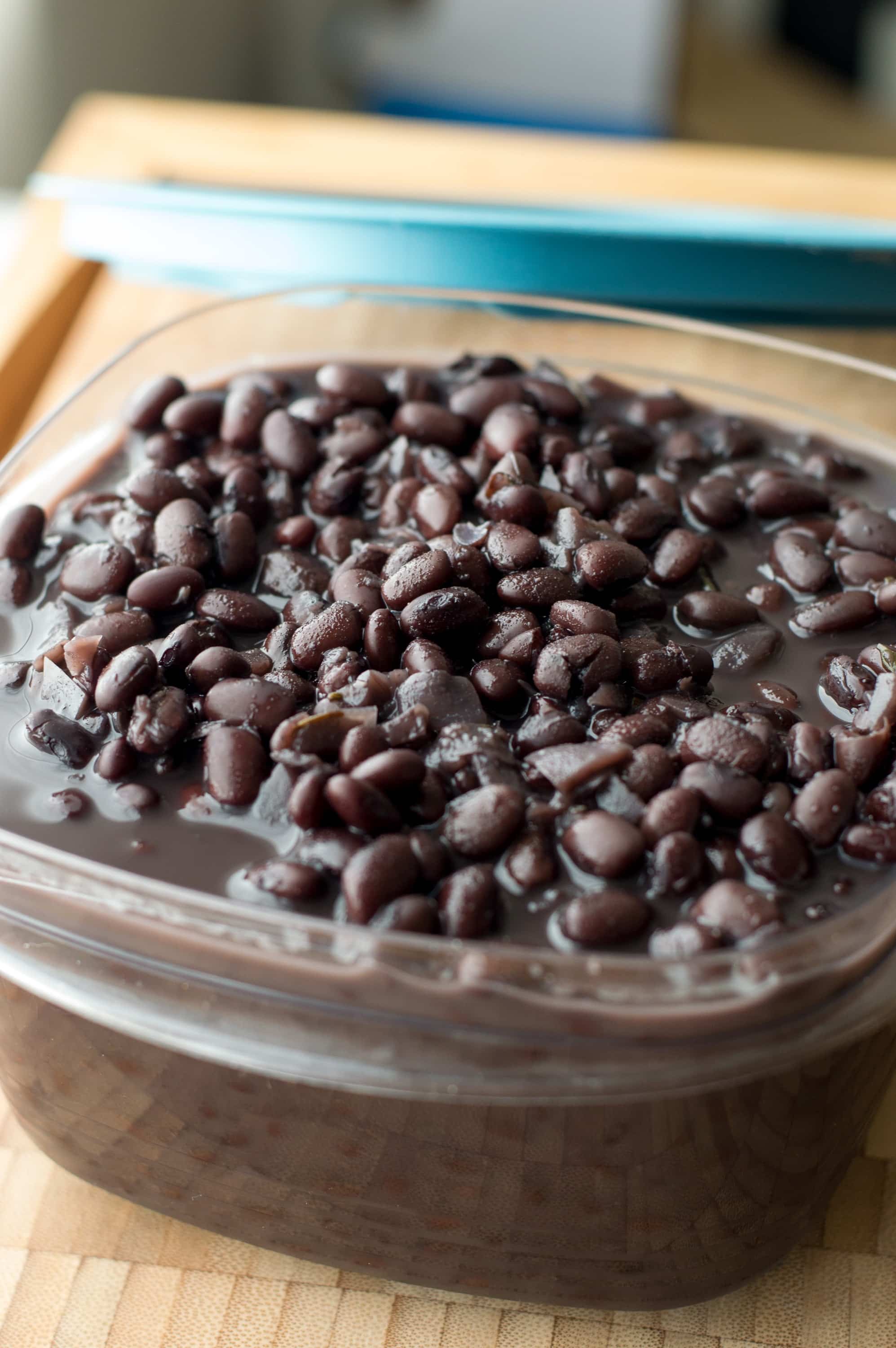 How To Make A Pot Of Black Beans Lefty Spoon